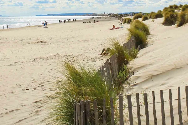 Plage proche du Camping des Vignes à Balaruc-les-Bains